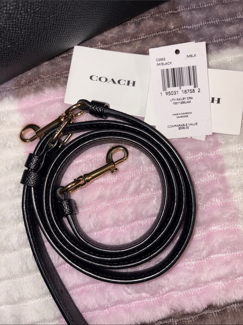 Coach Kailey Carryall Black in Crossgrain Leather - Picture 13 of 14